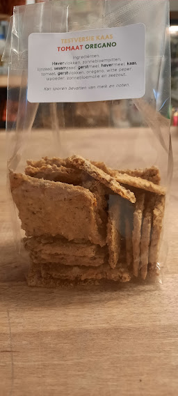 Testversie kaas tomaat oregano borrelcrackers